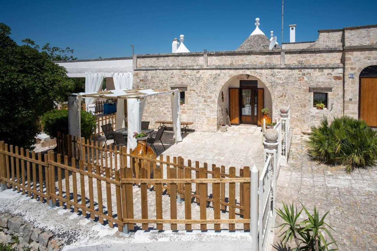 Valle D'Itria Trulli E Alcova Mikael 치스테르니노 외부 사진