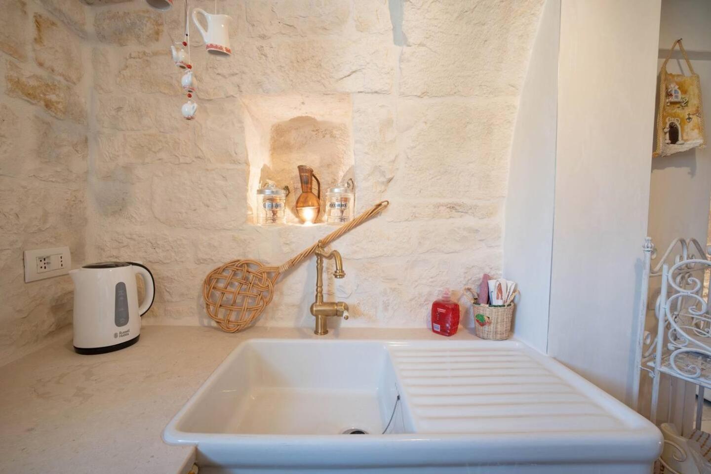 Valle D'Itria Trulli E Alcova Mikael 치스테르니노 외부 사진