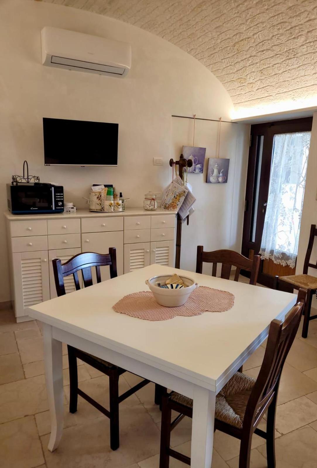 Valle D'Itria Trulli E Alcova Mikael 치스테르니노 외부 사진